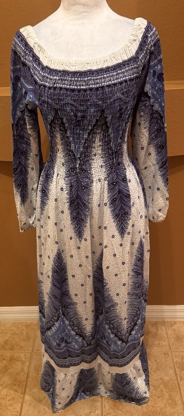 Eastern Serenity Women’s Peacock Feather And Paisley Print Maxi Dress Size M
